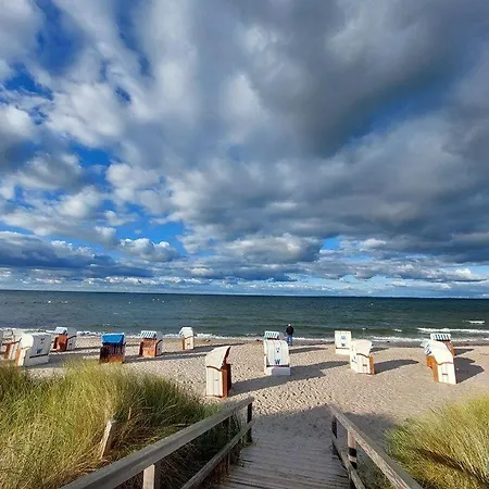 Strandhuus-ehem-strandhotel-wohnung-323-blaue-welle-typ-ii Apartament